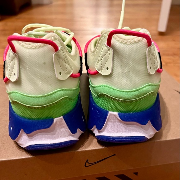 Nike React M 9.5/W11 new with original box. Never worn! Barely volt/hyper royal - Picture 5 of 6